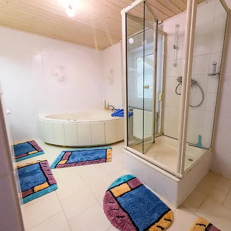 Apartment Schneeberg *